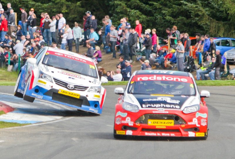 BTCC_races_Knockhill_August_26th_2012 (61).jpg